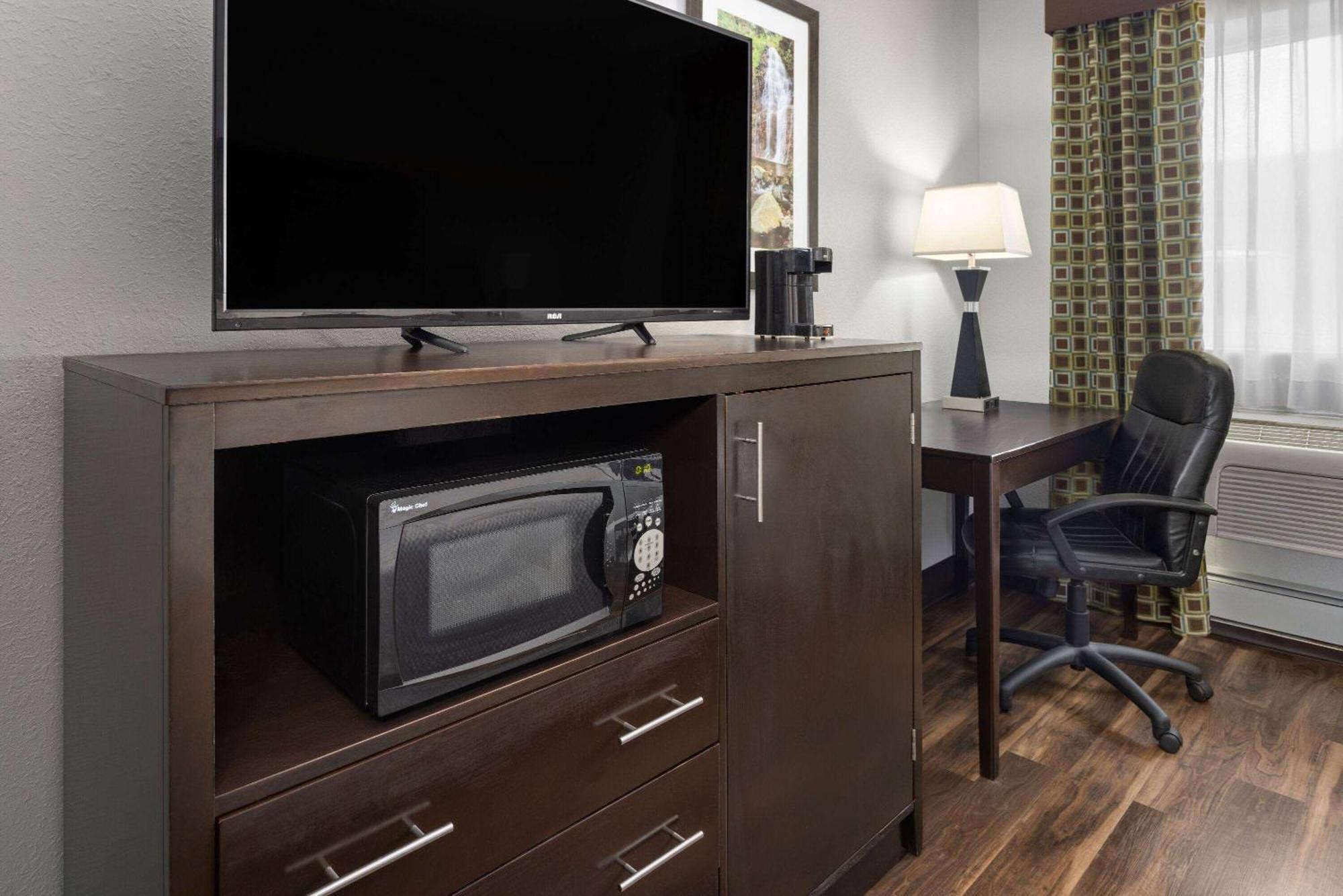La Quinta Inn By Wyndham Buffalo Airport Williamsville Dış mekan fotoğraf